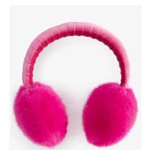 NWT On 34th Women’s Plush Faux Fur Hot Pink Earmuffs Gifts Stocking Stuffer Warm